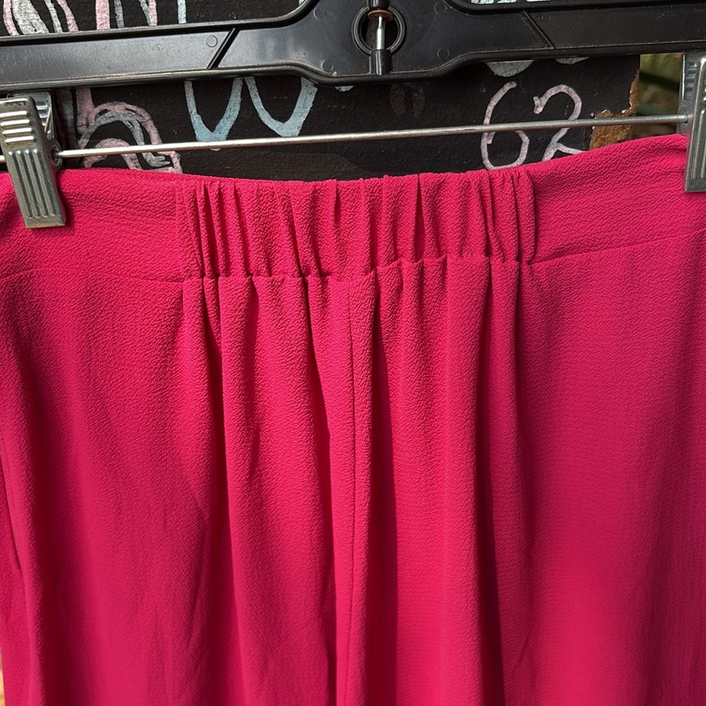 Show Me Your MuMu Pink Cropped with ruffle pants EUC - Picture 6 of 8